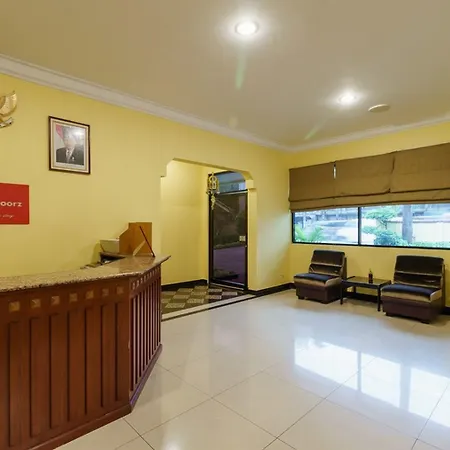 Reddoorz Plus Near Ancol-2